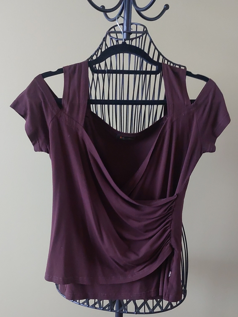 Draped Cold-Shoulder Blouse in Dark BROWN. Size M, made in Poland